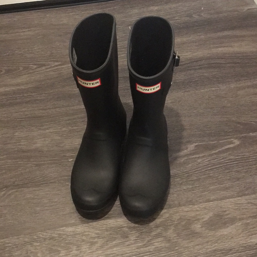 Hunter rain boots matte black mid calf foldable